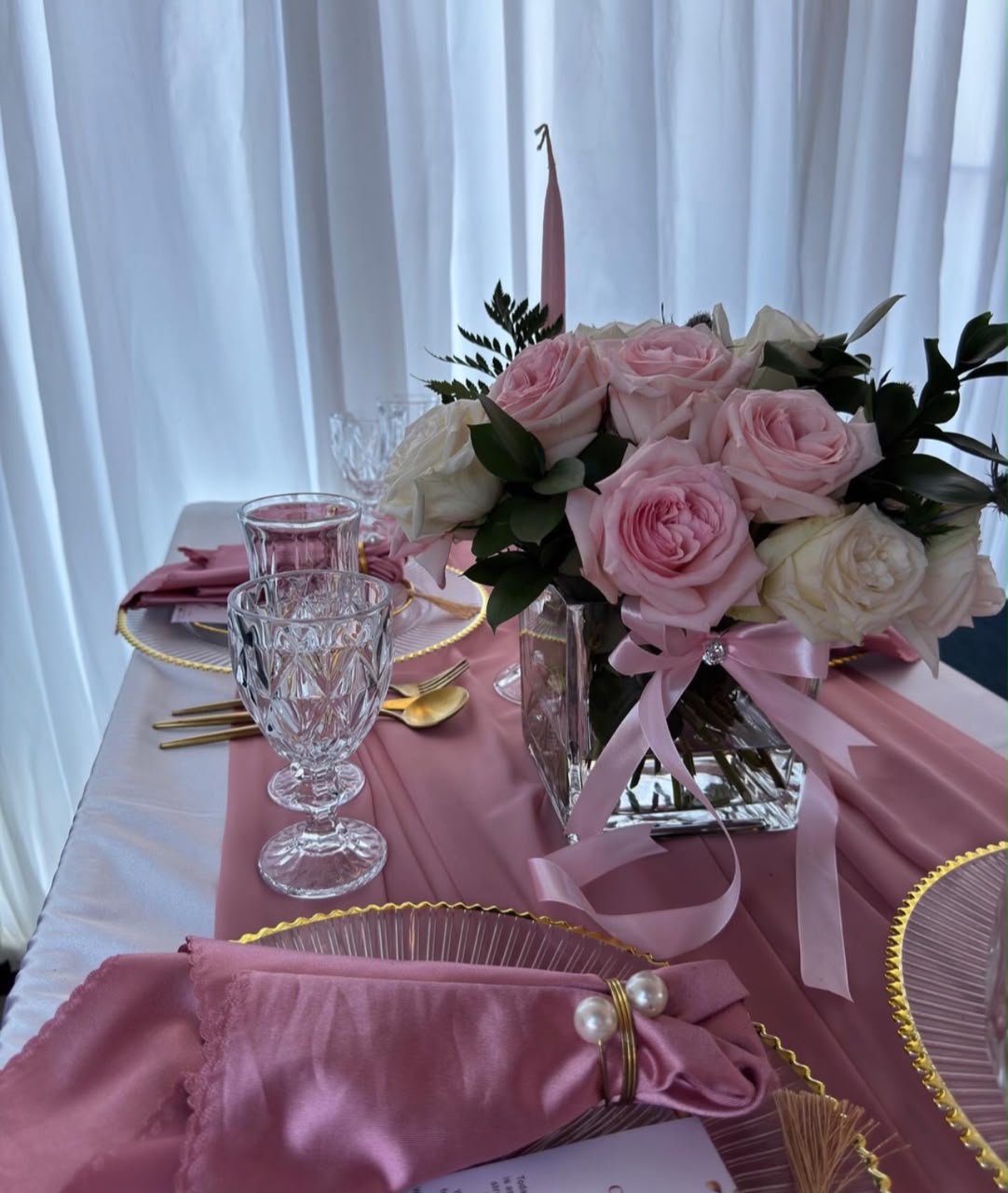 Dream Events tablescape with refined event details