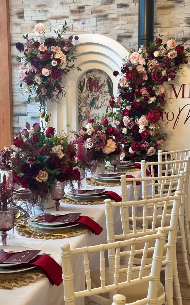 Dream Events tablescape with refined event details