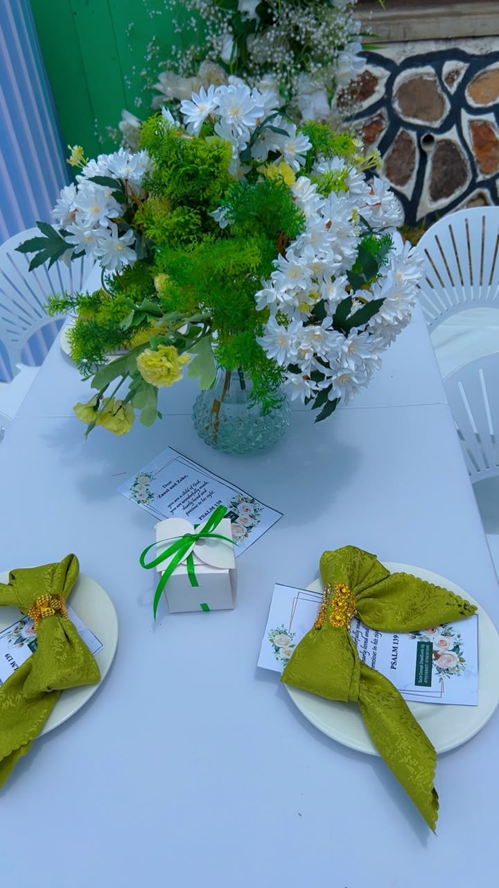 Dream Events tablescape with refined event details